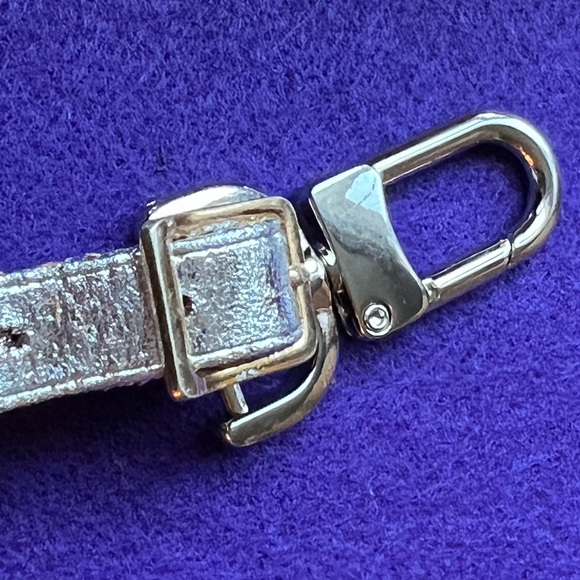 LV Authentic METALLIC Silver Leather Name Tag Bag Charm Key Chain RARE OAK - Picture 6 of 14